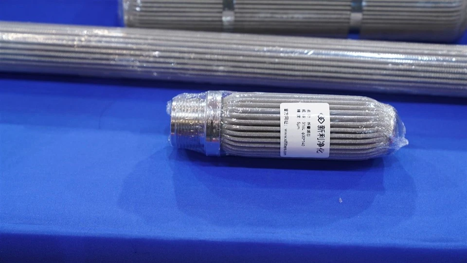 Essential Machine Oil Filter With High Filtering Efficiency Filter Elements Type