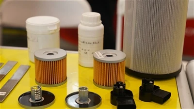 How to use lawn machine air filter