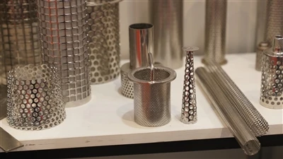 Application of oil and gas separator filter element