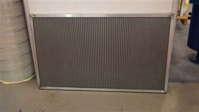 What factors affect the performance of air filters?