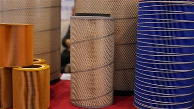 High Efficiency and Durable Excavator Air Filter Cartridge Tractor Dust Filter