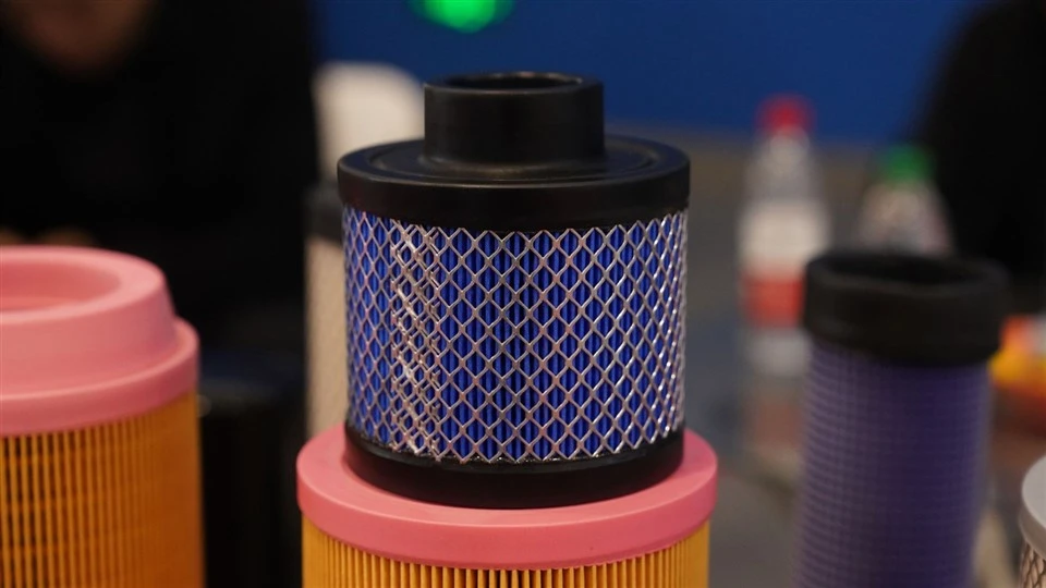 New Arrivals Engine Parts High Quality Silver Oil Filter
