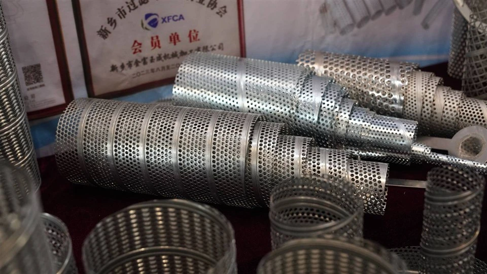 OEM Stainless Steel 304/316L/310S Perforated Metal Mesh Filter Cylinder Pipe New Square Hole Shape