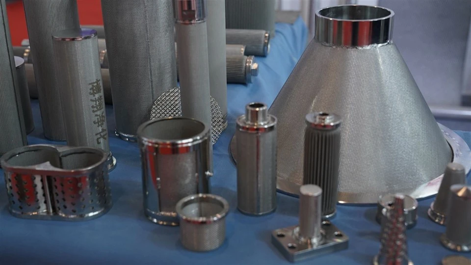 Wire Mesh Stainless Steel Mesh High Efficiency Hydraulic Oil Filter Pressure Oil Filter Cartridge 10 Micron Factory Price Hydraulic Oil Filter Element SH64061 suppliers